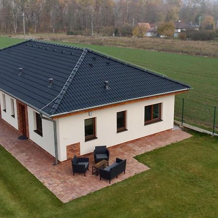 Apartman Uprostred Trojuhelniku Praha - Karlovy Vary - Plzen Kolesovice Εξωτερικό φωτογραφία