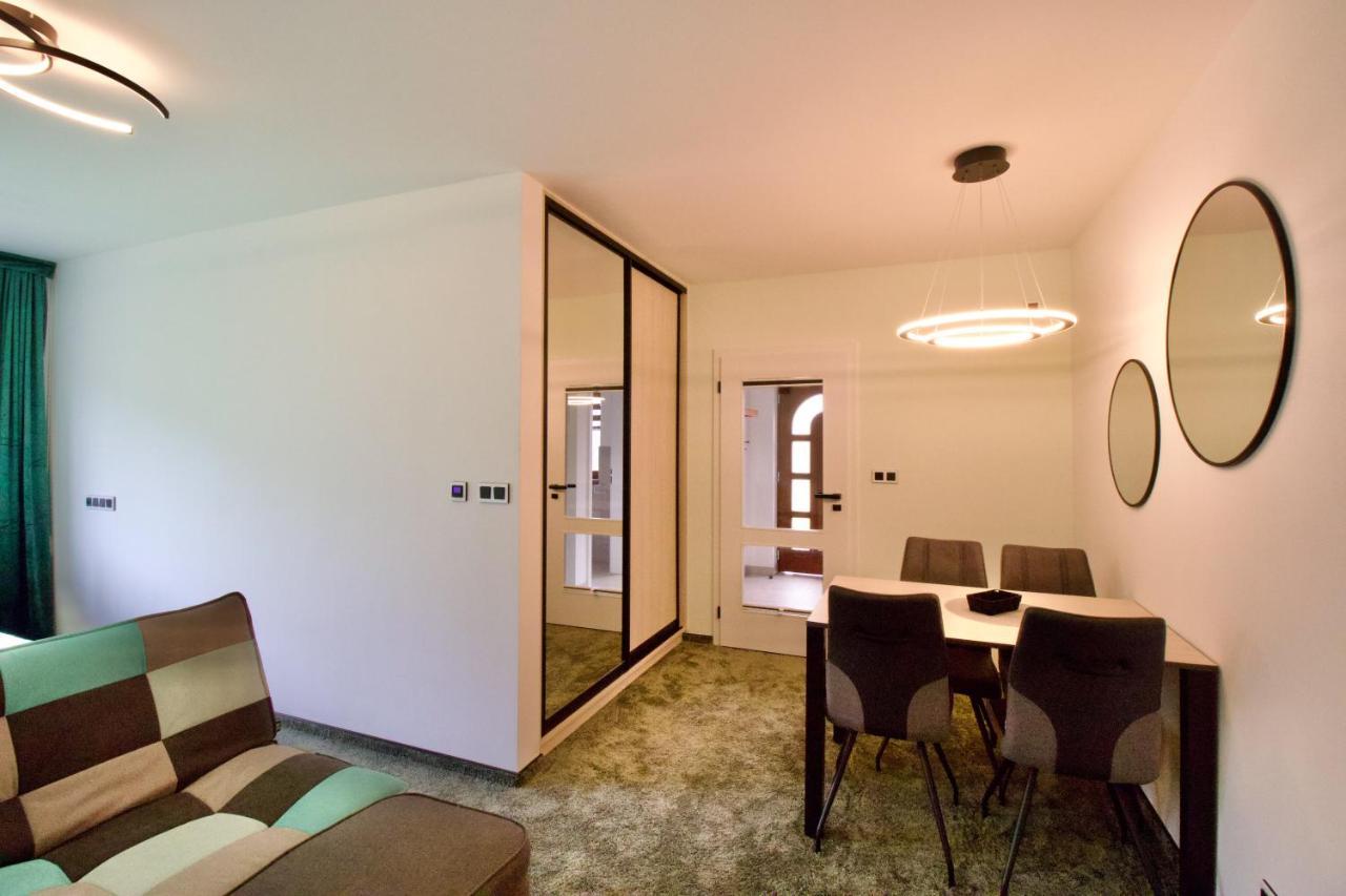 Apartman Uprostred Trojuhelniku Praha - Karlovy Vary - Plzen Kolesovice Εξωτερικό φωτογραφία