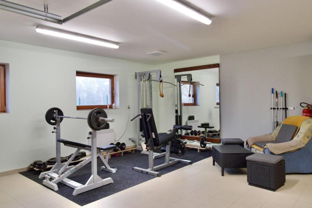 Apartman Uprostred Trojuhelniku Praha - Karlovy Vary - Plzen Kolesovice Εξωτερικό φωτογραφία